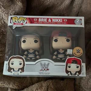 Funko pop: Brie & Nikki Bella WWE Exclusive